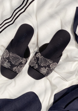 LOLA SLIPPERS NAVY LOLA SLIPPERS NAVY